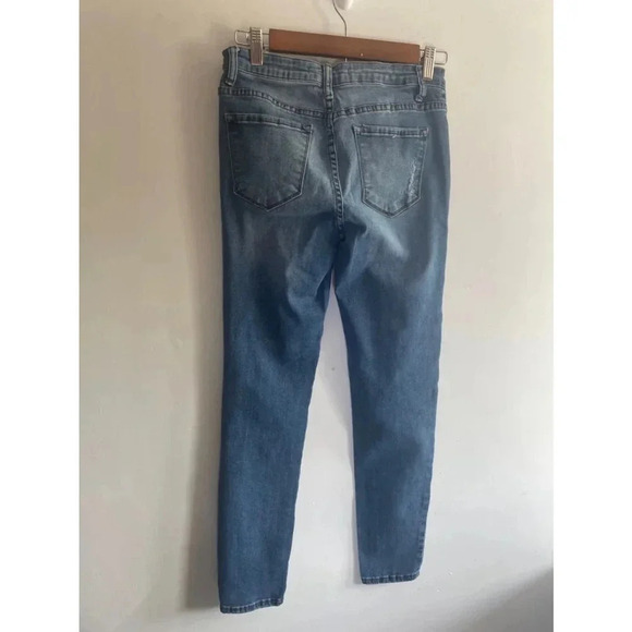 Kancan Blue Jeans Distressed Skinny Size 9 29 EUC - Picture 4 of 12